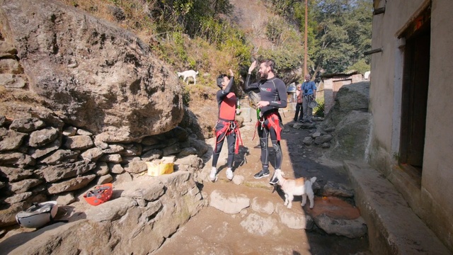 Video Reference: Adventure, Geological phenomenon, Recreation, Geology, Rock, Bedrock, Formation, Tourism