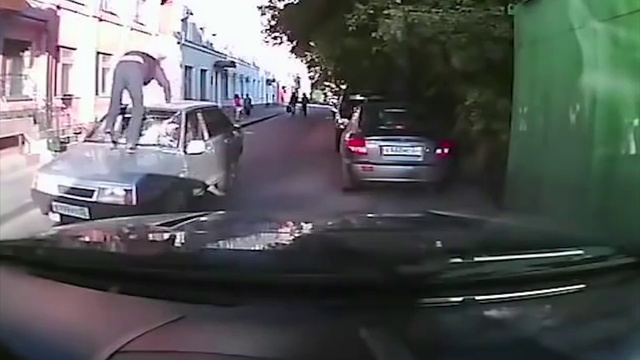 Video Reference: Mode of transport, Vehicle, Car, Lane, Road, Snapshot, Automotive exterior, Street, Transport, Traffic