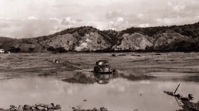 Video Reference: Geological phenomenon, River, Vehicle, Photography, Coast, Rock, Monochrome photography, Black-and-white, Landscape, Bank