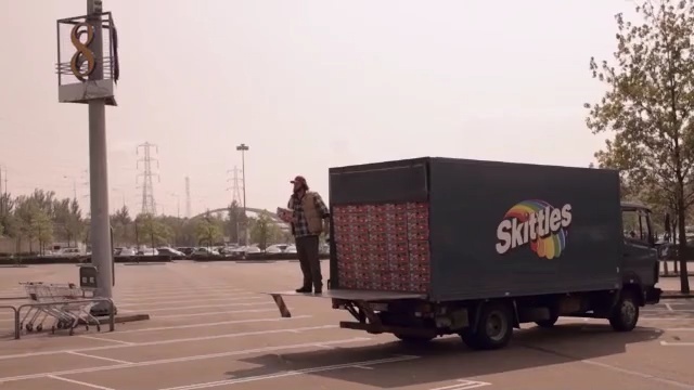 Video Reference: vehicle, transport, mode of transport, car, motor vehicle, trailer, light fixture