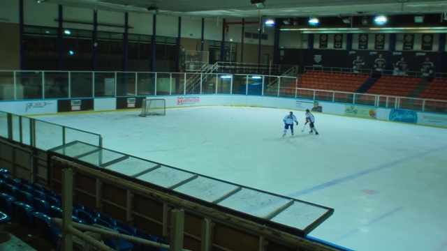Video Reference: Ice rink, Sport venue, Arena, Team sport, Sports, Skating, Field house, Leisure centre, Bandy, Roller hockey