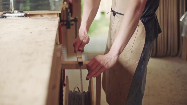 Video Reference: Wood, Leg, Hand, Hardwood