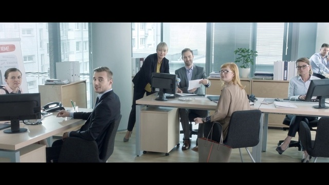 Video Reference: Office, Job, White-collar worker, Collaboration, Event, Employment, Meeting, Training, Businessperson, Conversation