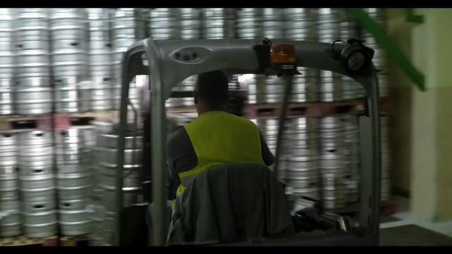 Video Reference: Forklift truck, Person
