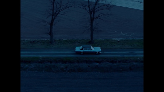 Video Reference: Blue, Sky, Vehicle, Car, Winter, Automotive lighting, Electric blue