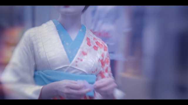 Video Reference: blue, purple, girl, human, hand, product, fun, Person