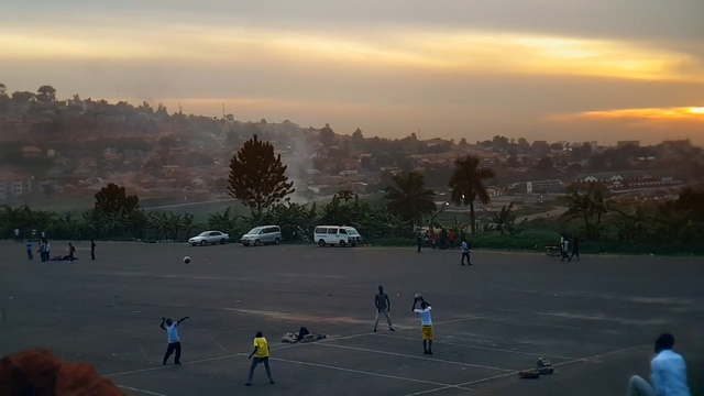 Video Reference: Sky, Evening, Morning, Atmospheric phenomenon, Cloud, Dusk, Person
