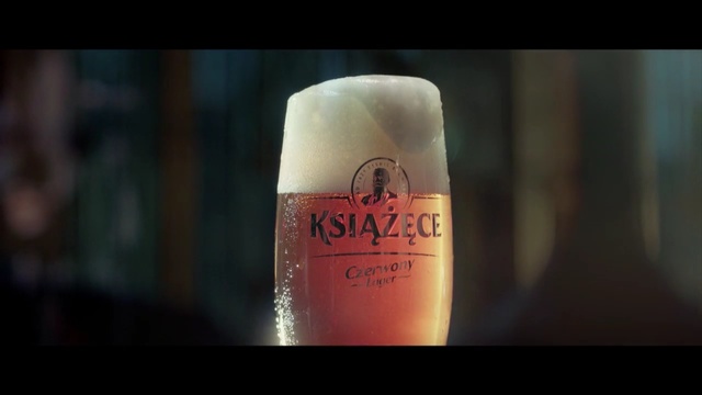 Video Reference: Drink, Beer glass, Glass bottle, Still life photography, Photography, Macro photography, Beer, Alcohol, Person