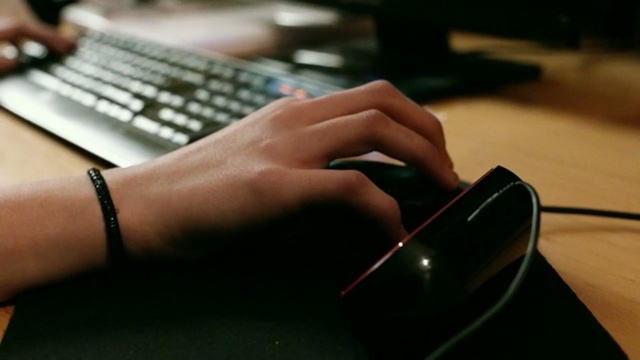 Video Reference: electronic device, hand, finger, computer keyboard, nail, technology, typing, space bar, audio equipment, gadget