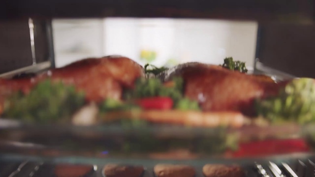 Video Reference: Food, Dish, Cuisine, Ingredient, À la carte food, Recipe, Meat, Garnish, Produce, Meal