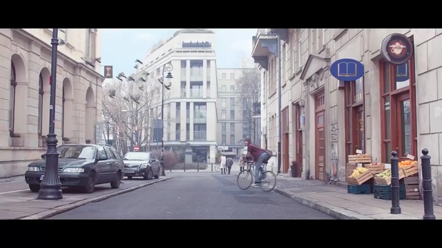 Video Reference: Town, Neighbourhood, Street, Urban area, Human settlement, Downtown, Lane, City, Metropolitan area, Road