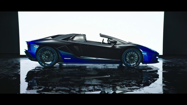 Video Reference: Land vehicle, Vehicle, Car, Supercar, Automotive design, Sports car, Lamborghini, Lamborghini gallardo, Vehicle door, Automotive exterior