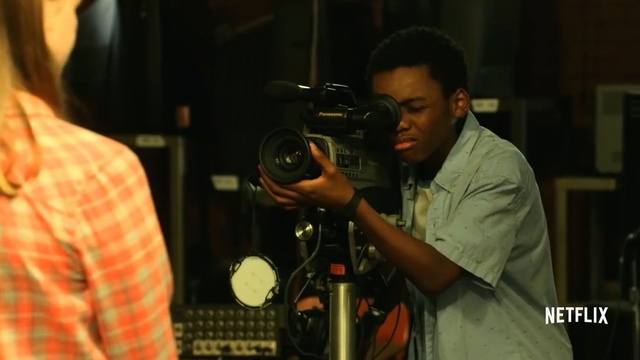 Video Reference: audio, cinematographer, camera operator, audio equipment, filmmaking, videographer, Person