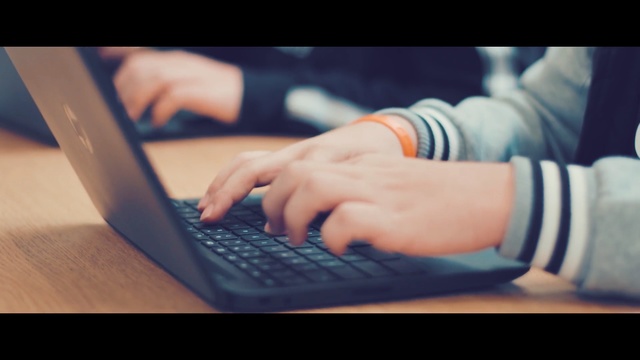 Video Reference: Typing, Laptop, Hand, Computer keyboard, Finger, Nail, Technology, Electronic device, Netbook, Space bar