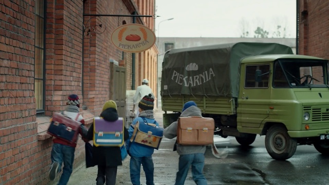 Video Reference: Mode of transport, Vehicle, Transport, Car, Motor vehicle, Van, Light commercial vehicle, Travel, Commercial vehicle, Truck, Person