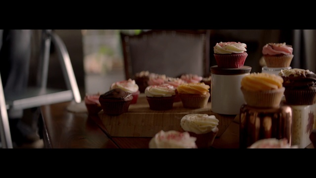 Video Reference: Photograph, Sweetness, Food, Icing, Buttercream, Baking, Dessert, Still life photography, Photography, Cuisine