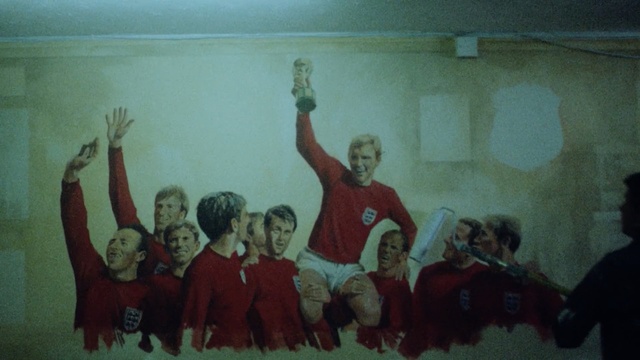 Video Reference: fun, art, crowd, event, Person