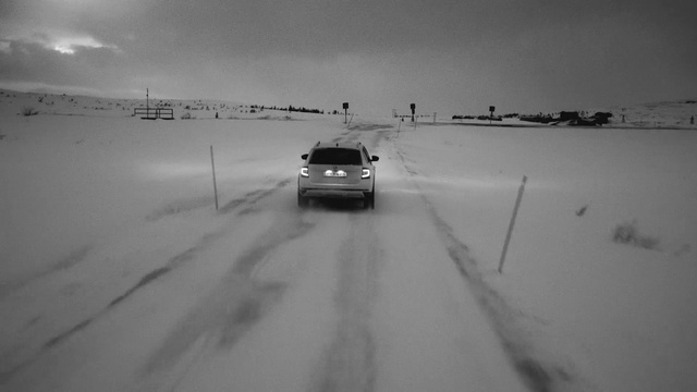 Video Reference: White, Snow, Winter, Vehicle, Road, Freezing, Winter storm, Line, Car, Black-and-white