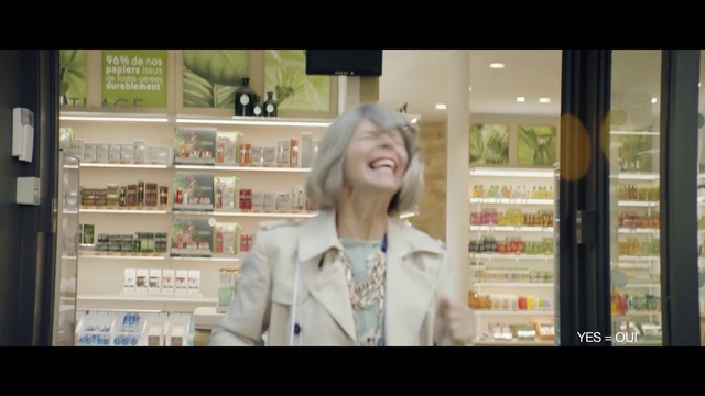 Video Reference: Hair, Face, Skin, Product, Facial expression, Blond, Head, Retail, Beauty, Nose
