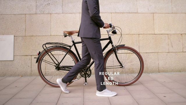 Video Reference: Bicycle, Bicycle wheel, Bicycle part, Bicycle frame, Vehicle, Bicycle handlebar, Bicycle tire, Bicycle fork, Bicycle saddle, Bicycle drivetrain part, Person