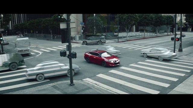 Video Reference: Land vehicle, Vehicle, Car, Mode of transport, Road, Pedestrian crossing, Lane, Traffic, City car, Intersection