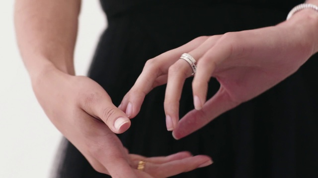 Video Reference: Finger, Hand, Ring, Nail, Arm, Wedding ring, Wrist, Engagement ring, Gesture, Joint