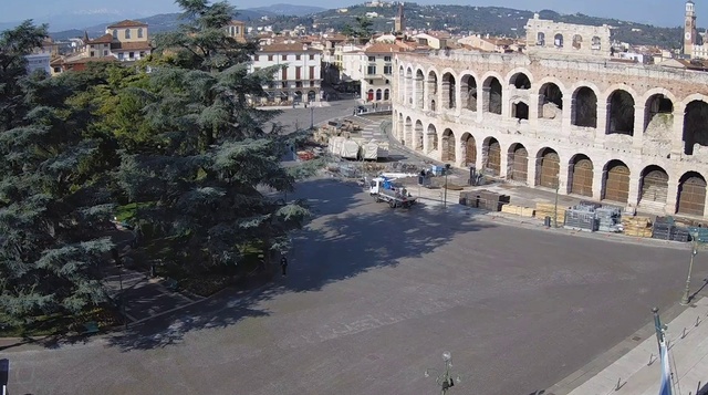 Video Reference: Town, Human settlement, Building, City, Architecture, Plaza, Thoroughfare, Town square, Urban design, Tourism