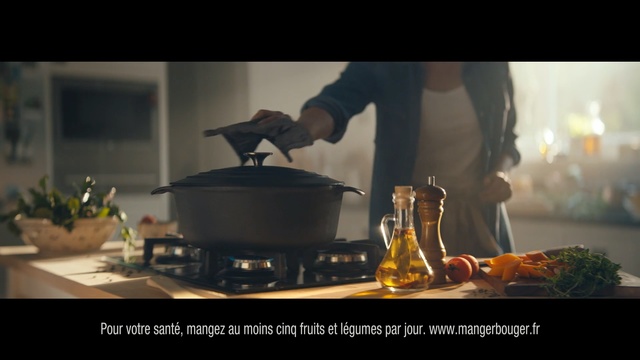 Video Reference: Cookware and bakeware, Cooking, Wok, Food, Font, Still life photography, Dish, Meal, Crock, Recipe