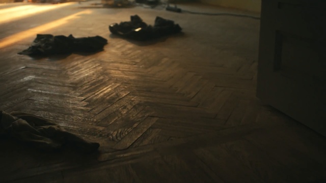 Video Reference: sand, cave