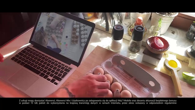 Video Reference: Finger, Electronic device, Technology, Nail, Hand, Material property, Laptop, Gadget, Space bar, Animation