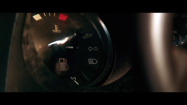 Video Reference: Speedometer, Auto part, Automotive design, Gauge, Measuring instrument, Automotive lighting, Photography, Close-up, Odometer, Tachometer