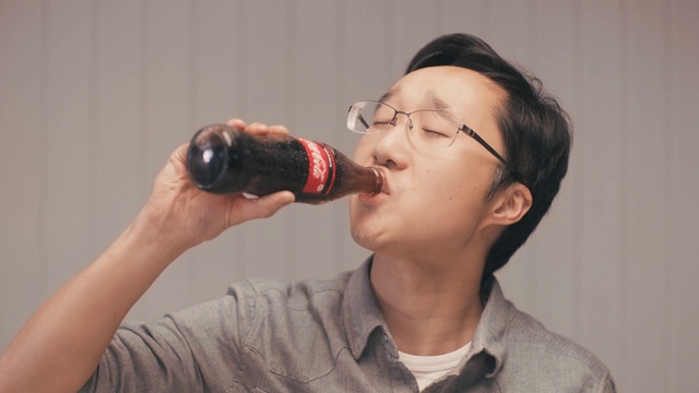 Video Reference: Drinking, Neck