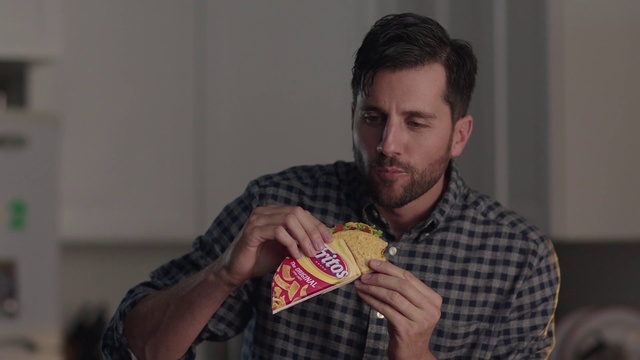 Video Reference: Junk food, Eating, Food, Chocolate, Snack