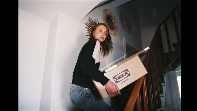 Video Reference: Photography, Sitting