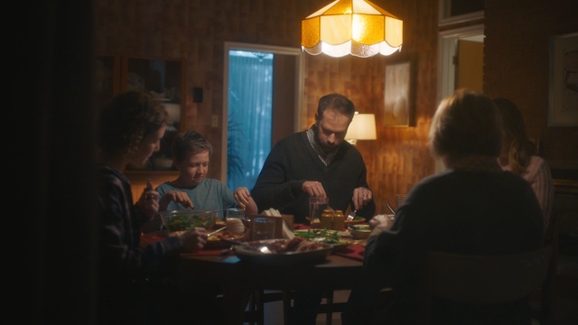 Video Reference: Conversation, Lighting, Meal, Restaurant, Event, Room, Sky, Interaction, Table, Fun, Person