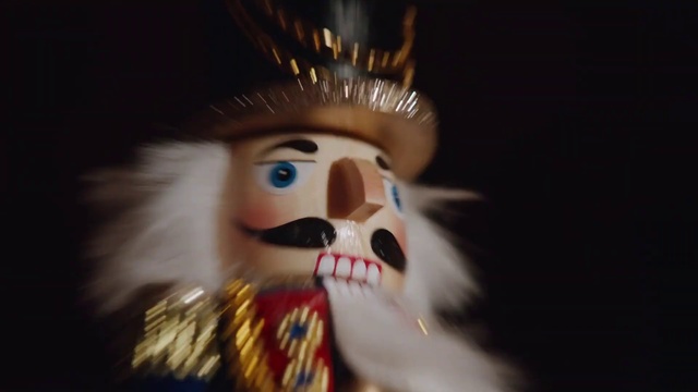 Video Reference: Nutcracker, Fur, Smile, Puppet