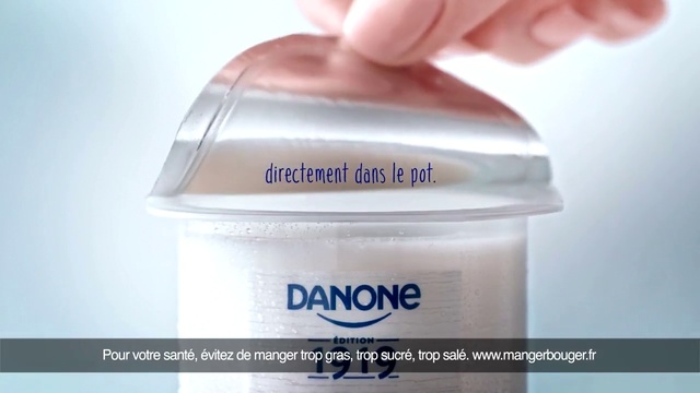 Video Reference: Product, Material property, Hand, Cream, Cream, Lid, Dairy, Brand