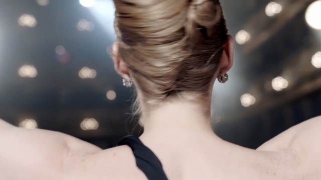 Video Reference: Hair, Face, Hairstyle, Neck, Skin, Beauty, Head, Chin, Shoulder, Ear