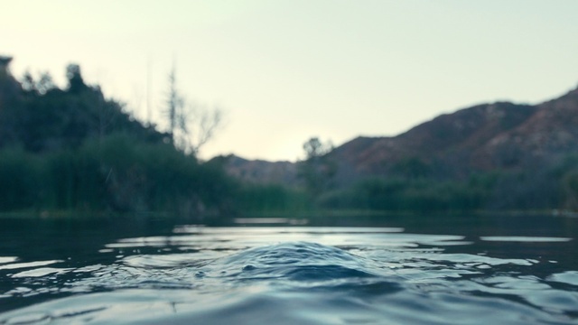 Video Reference: Body of water, Water, Nature, Water resources, Sky, River, Wave, Atmospheric phenomenon, Sea, Wilderness