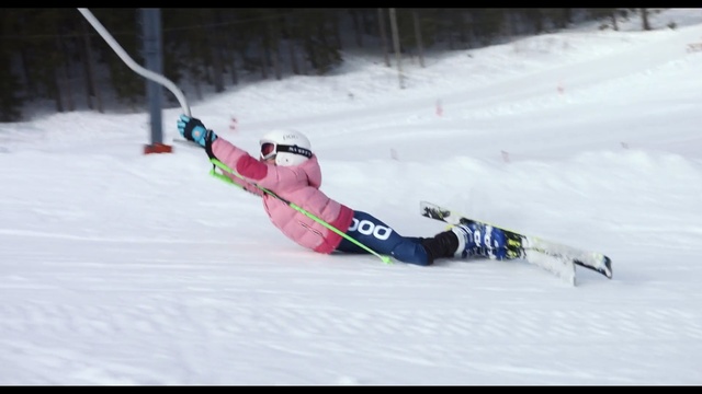 Video Reference: ski pole, slalom skiing, alpine skiing, skiing, ski binding, cross country skiing, nordic combined, ski cross, freestyle skiing, telemark skiing