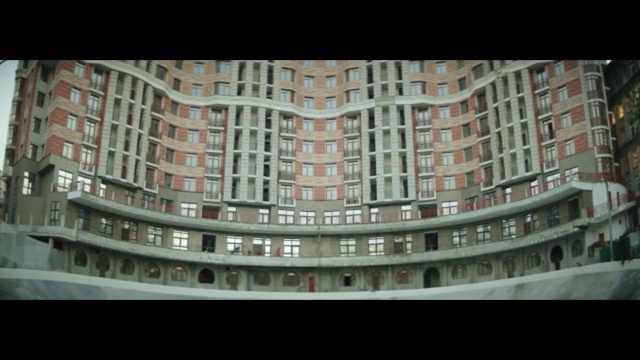 Video Reference: landmark, metropolis, urban area, building, architecture, metropolitan area, skyscraper, city, facade, tower block