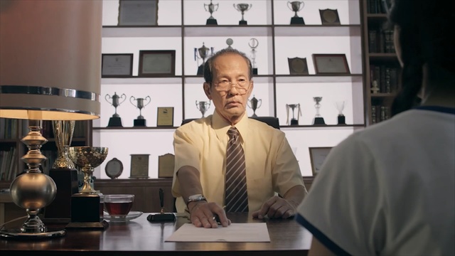 Video Reference: man, woman, people, cabinet, old man, asian, lowlight , Person