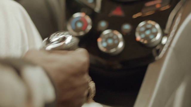 Video Reference: Hand, Finger, Games, City car