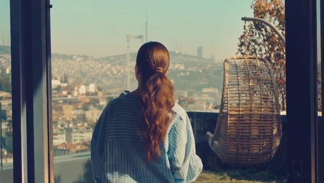 Video Reference: Photograph, Snapshot, Skyline, Urban area, Sky, City, Fun, Long hair, Tree, Photography