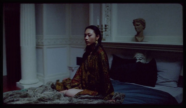 Video Reference: Sitting, Room, Photography, Smile, Screenshot