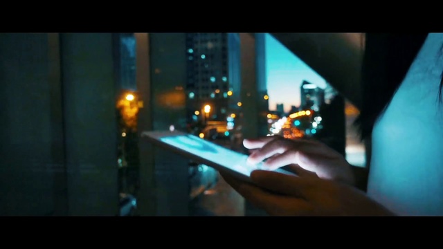 Video Reference: Light, Gadget, Multimedia, Hand, Room, Photography, Darkness, Night, Glass, Midnight