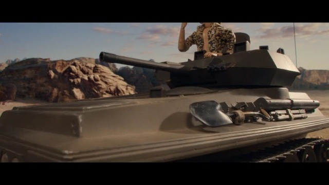 Video Reference: Combat vehicle, Tank, Vehicle, Mode of transport, Military, Military vehicle, Scale model, Self-propelled artillery