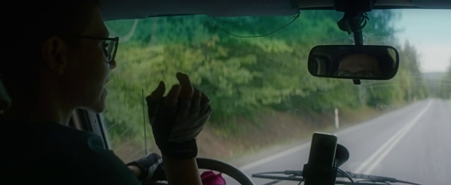 Video Reference: Windshield, Mode of transport, Adventure game, Driving, Pc game, Auto part, Automotive window part, Screenshot, Animation, Glass