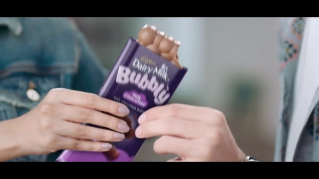 Video Reference: Finger, Hand, Violet, Product, Purple, Nail, Beauty, Skin, Snapshot, Photography
