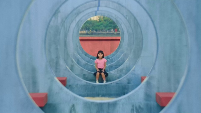 Video Reference: Circle, Recreation, Leisure, World